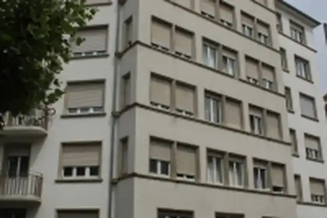 Immeuble de la cité Risler à Strasbourg avant réhabilitation